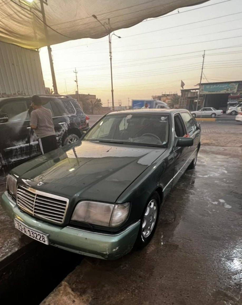 سلام عليكم مارسدس شبح رقم دولي سنويه صادره 2031 شرط التحويل بيه فقط كازكيت عاطل سعرهه 23 البكان البصره بالخصيب رقم الهاتف***********
