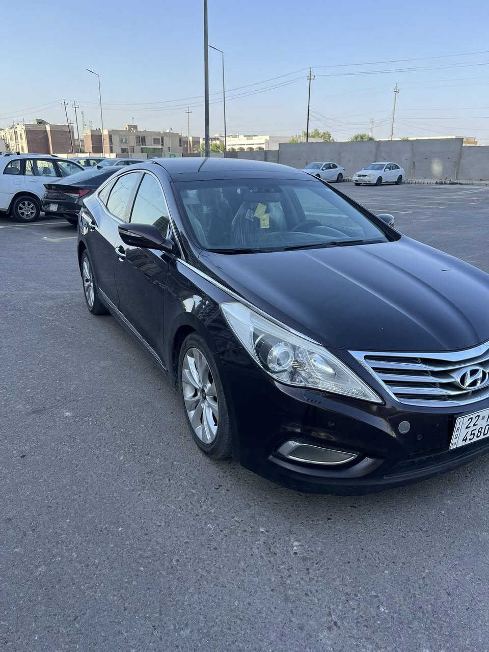 هونداي ازيرا  موديل 2014 خليجي لون بيتنجاني ( جوزي ) متغير بالليل يبين اسود
اعلى مواصفات vip ماشية 103 كيلو 

مكينة 6 سلندر 3000 دوش ( المحرك مفتوح معالجة رواجز )

سيارة رقم اربيل الدولي الجديد

سياره بس جاملغ امامي صبغ بدون دواخل والسونار مرفق 

المواصفات:

. بصمة

. هاند بريك كهربائي

. اوتو هولد توقف في الازدحامات بدون بريك

.بانورما

•زراك لايت

 •عدد AIR BAG 8 

•جلد قرمدي 

•ويل كب 18 

•سماعات +دمام 

•دبل كزوز

•حساسات أمامية وخلفية

 •لايت زينون + LED•كشاف •حساسات

•تبريد امامي وخلفي مناخين منفصل

 مفتاح التشغيل بصمة 

•شاشة تسلا كبيرة وكامرة 

•لد امامي 

الانارة الداخلية LED•

•كشنات الامامي كهرباء 

.مساج للسائق بالكشن وضعيتين

.كشنات الامامية تدفئة وتبريد

. نظام مانع الانزلاق 

•لايت تحكم كهرباء يصعد وينزل

•مانع انحدار 

• لد خلفي مسطره

•بردة خلفية اوتماتيك 

.ترحيب عند الاقتراب

مثبت السرعة Cruise 

•المودات والأوامر الصوتية

 .نظام مانع الانزلاق

.المرايا الجانبية قابلة للطي كهرباء

•دشبول ليرزي 

السيارة عليها سيرفز كامل جديد بلكات ونوزلات ومجاول وفيت بم 

السيارة عارضها ب 125 وبيها مجال بسيط حك الجية

مكان السيارة بغداد حي الجهاد

رقم التليفون واتساب 

***********
