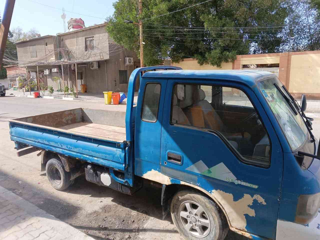 السلام عليكم
كيا بنگو أم عيون
رقم بصرة تحويل ثاني يوم 
مكفولة مكينة وگير واكسل وشاصي ورقم شاصي 
حدادية بالجيس 
كهربائيات كلهة شغالة
العنوان: البصرة 
الرقم:***********
السعر: 65
