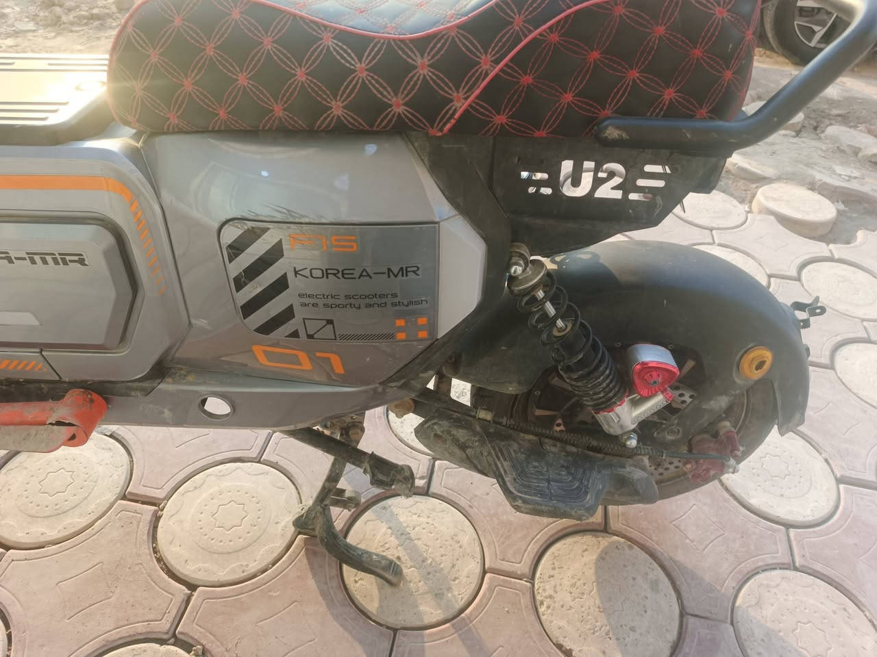 للبيع
دراجة شحن لبيع السم دراجة  Utility Scooter والقب F15 مدير 2025 طلعت من ومدت الاستعمال مالته أقل من شهرين تجي مواصفات 6بطاريات صناعة كوريا وقوت بطارياته تتراوح بين 700W بين1000W بيه بس لايلونة مال محط رجل مشلوعة وبريك خلفي كلش بسيطة السعر 600 وقابلة للتفاوض هاذة رقمي للاستفسار *********** العنوان الحلة حيلمام مقابيل سنتر السعار
