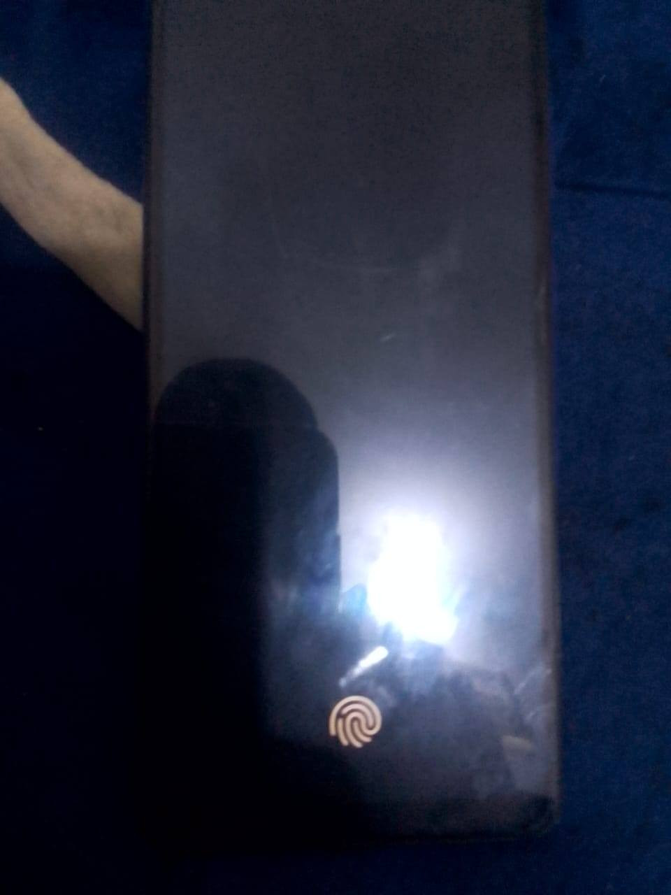 سلام عليكم ورحمة الله وبركاته مساء الخير من رخصه إدمان جهاز فول ١.١ A31 بلادي شاحنه وياه سعر ٩٠ بي مجال للشراء عادي مراوس عله دراجه شحن انطيك فرق


**إذا كنت صاحب هذا الإعلان وتريد حذفه لأي سبب، رجاءا أرسل رسالة إلى الدعم الفني**