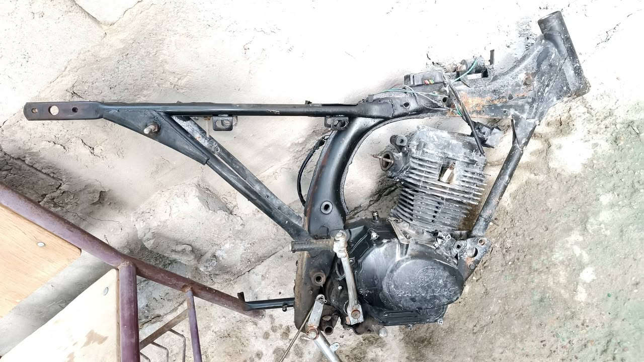 غراض ٤كير للبيع
شاصي كلك 

مكينه 

صالنصه/ دبلات/ ماشه/ سكان /سله /كابريته 

وياله هنه وتايرات مكفولات لا عواج فطر هنه وتايرات 

كشن وتانيك 

مكاني نجف


**إذا كنت صاحب هذا الإعلان وتريد حذفه لأي سبب، رجاءا أرسل رسالة إلى الدعم الفني**