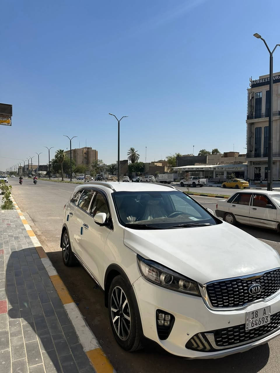سلام عليكم سورنتو 2018 خليجي للبيع بيها 4 قطع ابيع صبغ عام والسياره جاهزه ماناقصها  اي شي من تبريد من حداديه من كير من مكينه الحمدلله خير من الله السعر 180 وبيها مجال للشراي مكاني بابل وهذا رقمي ‭***********‬
