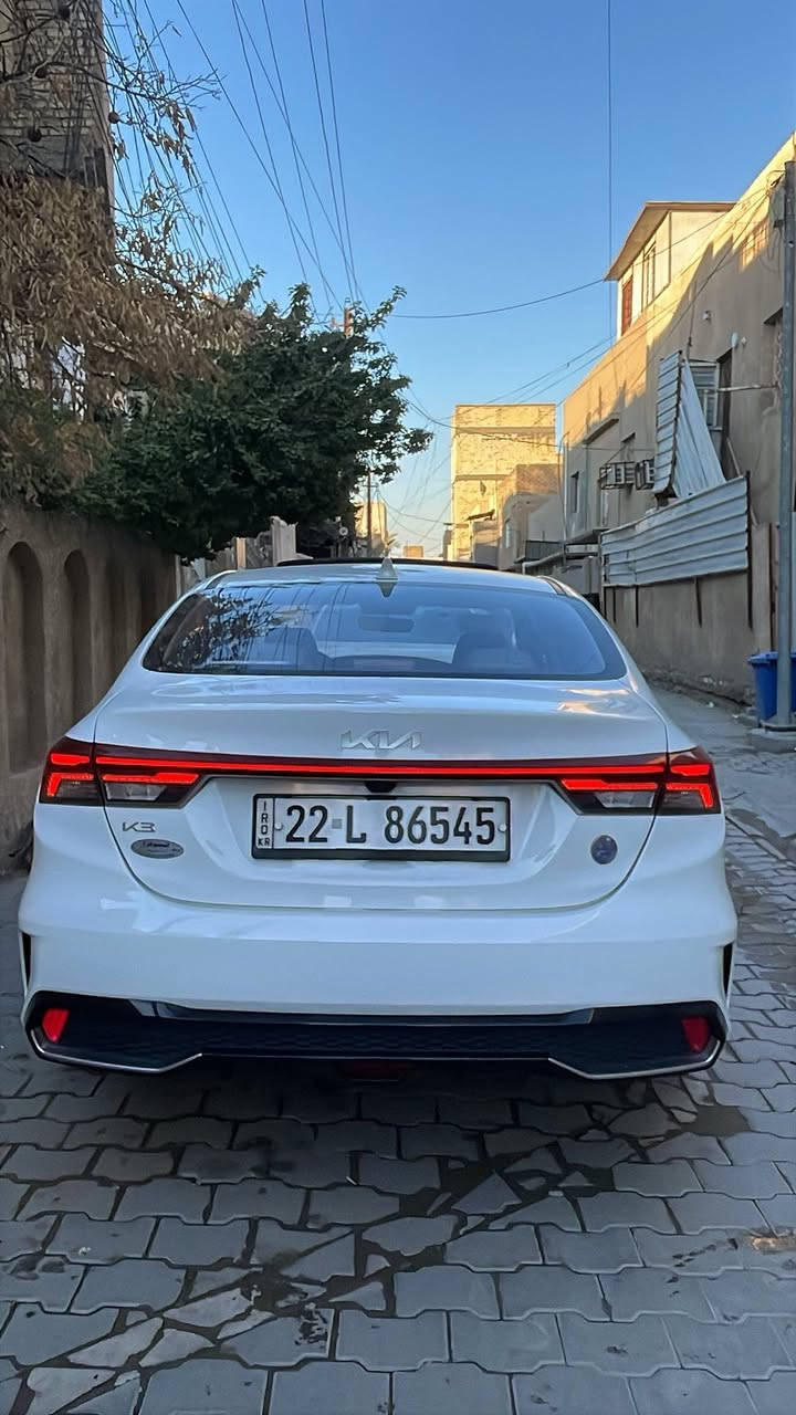 السلام عليكم 
بيع او مراوس 
K3 موديل 2022 مكفوله كفاله حته الدعاميات
فتحه
شحن واير لايس
بصمه 
كشنات جلد 
لد امامي خلفي 
لايت زنون
مانع انزلاق
تبريد قطعتين
شاشه جبيره 
لايت ماطور 
اشاير بلمري
السياره رقم اربيل الجديد بسمنه تحويل او وكاله 
السعر 133 وبيها مجال بسيط جدآ
العنوان بغداد
***********
