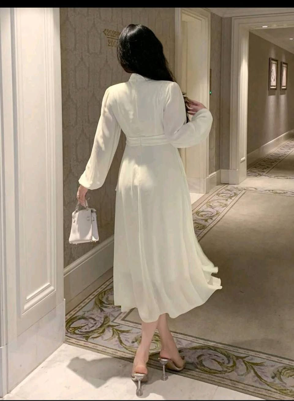 ملابسنا الفاخرة ✨
مزيج راقٍ بين الأناقة والراحة لتكوني دائماً بإطلالة مميزة.

أسعارنا مناسبة وثابتة للجميع 🤍

يتوفر توصيل إلى كافة المحافظات بـ 5,000 دينار فقط 🚚

وتوصيل الف إلى بسماية.#بسمايه


**إذا كنت صاحب هذا الإعلان وتريد حذفه لأي سبب، رجاءا أرسل رسالة إلى الدعم الفني**