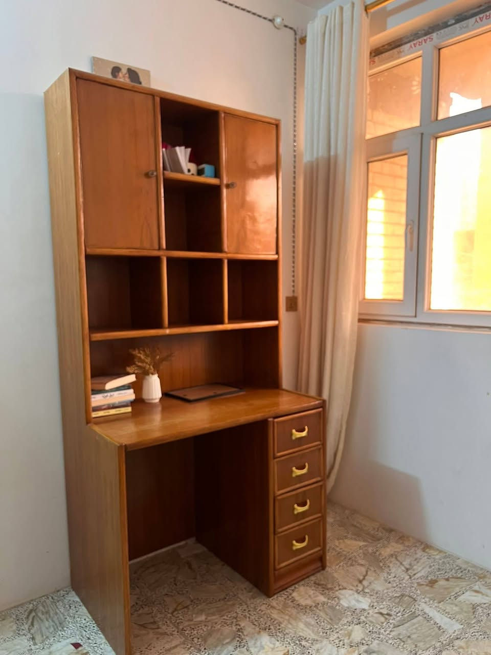 اللهم صل على محمد وال محمد حلة ثورة قرب جامع الحيدري للاستفسار ***********
