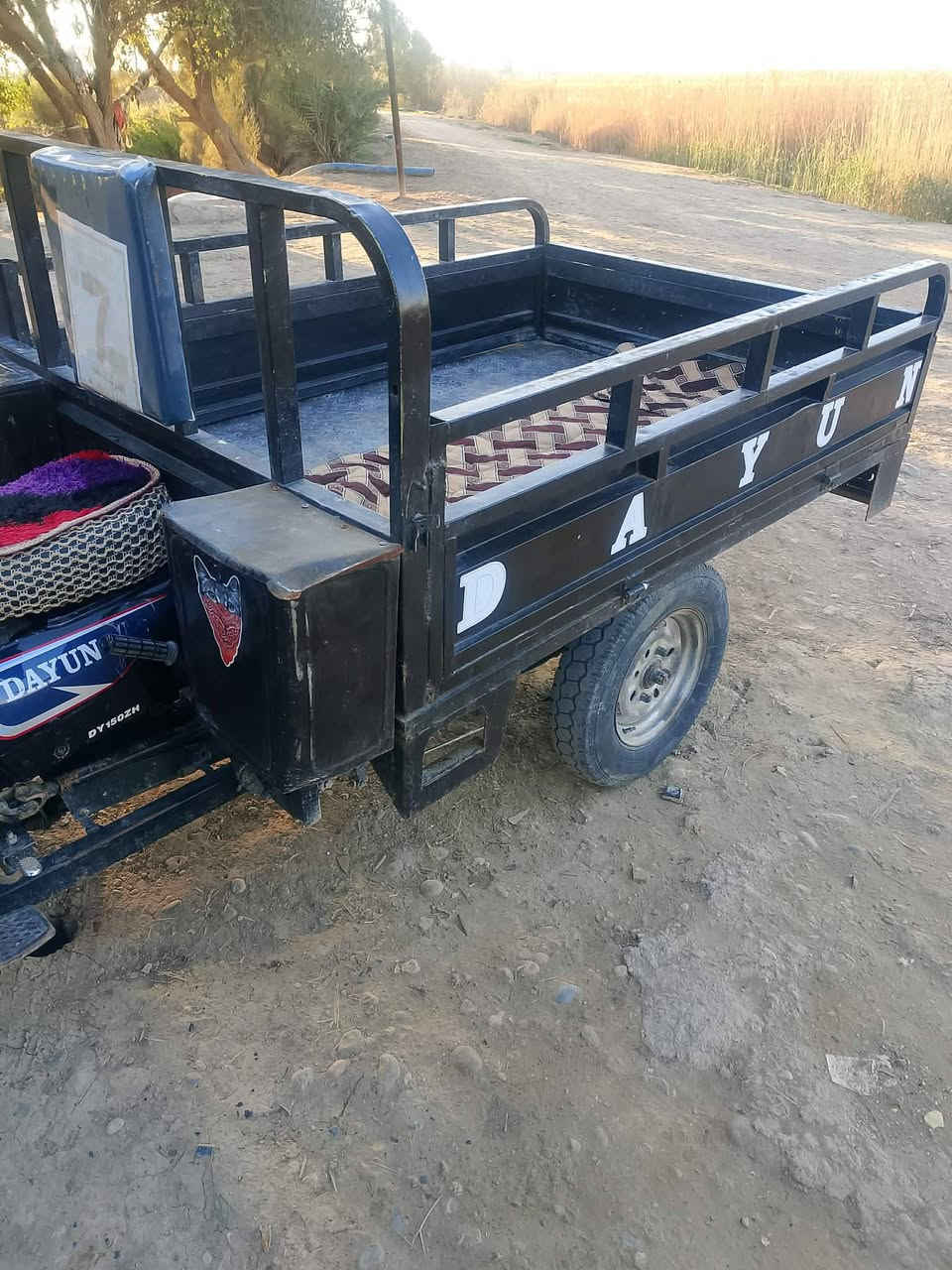 ستوته للبيع رقم اسود منفس
رقم واسط 
ستوته موديل 12 لون بيذنجاني نضيفه شاصي مكفول مداور ثاني يوم العنوان الكوت الاحرار‏‪***********‬‏
