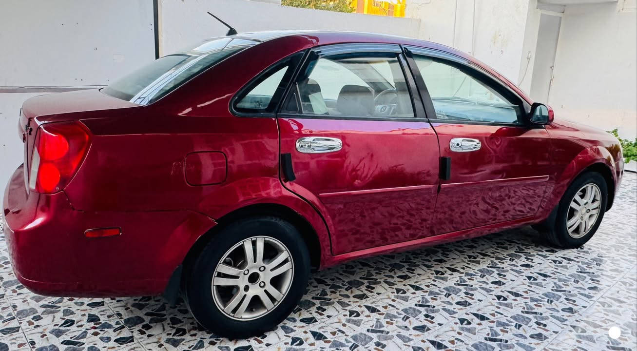 سلام عليكم
للبيع فورنزا شكل الاوبترا موديل 2007 رقم انبار دولي الجديد سنوية لغاية 2028 تحويل مباشر سيارة جاهزة مال جناي بيها صبغ حزام اثر جراد بدون دواخل ليبل واحد كل قطعها كير اوتماتيك سعرها 55 ورقة وبيها مجال بسيط مكانها الرمادي للاستفسار اكثر الاتصال بالرقم *********** 
اعتذر عن البيع بالتقسيط
