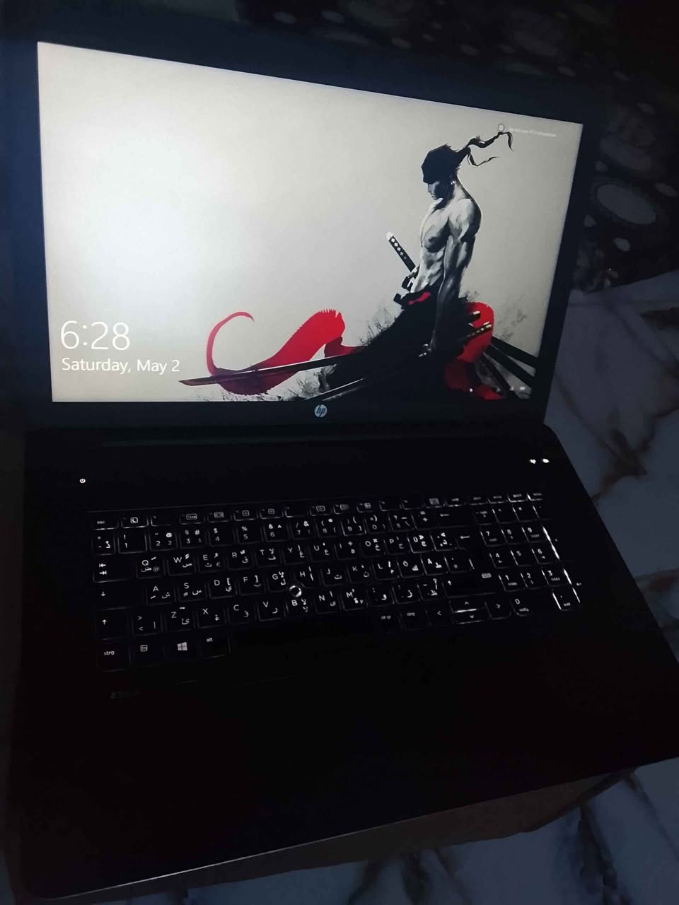المواصفات :
المعالج: Intel Core i7-6820HQ (نسخة الأداء العالي).
الذاكرة: 16GB DDR4 RAM.
الهارد: 512GB SSD Samsung (سرعة عالية بالإقلاع والتحميل).
كارت الشاشة: NVIDIA Quadro M3000M بذاكرة 4GB GDDR5 (كارت مخصص للأعمال الثقيلة والألعاب).
الشاشة: 17.3 بوصة العملاقة لتجربة لعب ومشاهدة سينمائية.

🎮 قائمة الألعاب والبرامج الشغالة عليه
أولاً: البرامج الاحترافية:
Adobe Photoshop (أحدث نسخة): يعمل بسرعة فائقة في التصميم والمعالجة.
ثانياً: ألعاب القصة والغرافيك العالي (AAA):
God of War (الرابع والخامس)
Ghost of Tsushima & Horizon Zero Dawn
Uncharted 4 & The Witcher 3
Tomb Raider & Sekiro
ثالثاً: الألعاب التنافسية والرياضية:
GTA 5 & PUBG & Delta Force: 
Tekken 8
Battlefield 6 (طور القصة)
PES 2021 & eFootball (الحديثة):

الحاسبة بنظافة ممتازة جداً.
ويجيك منصب فيه برامج فوتوشوب مثل أكسل وادوبي فوتوشوب ...

النظام: ويندوز 10 برو .
💰 السعر: 350 ألف دينار 
متوفر توصيل
📍 للاستفسار والتواصل واتساب او خاص: *********** السماوا, المثنى
