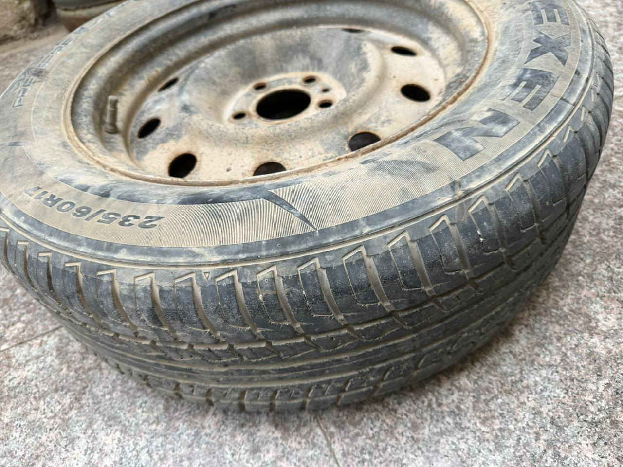 دبل GMC تيران امامي جديد 
درع مكينه ماليبو جديد 
فلينه وجك كامل 
سبير نضيف 
للبيع اي ستفسار 
ه‍ ‏‪***********‬‏
