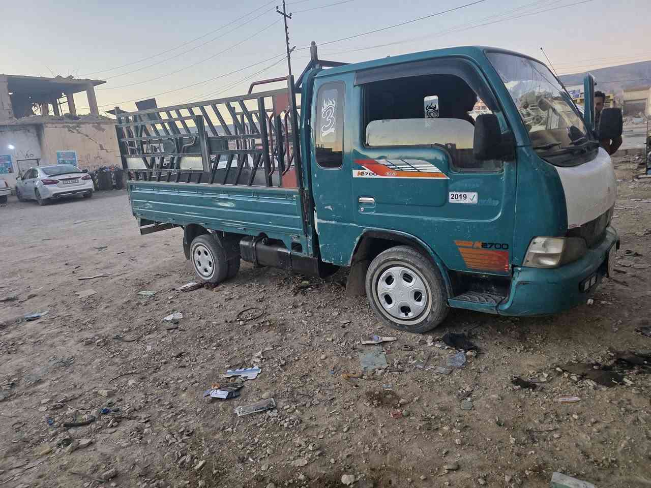 كيا سام سونك رقم نينوى المان شرط الوكالة والتحويل كير محرك شرط سيارة جاهز موديل 2000 السعرعر 60  وبيها مجال الاتصال ***********
