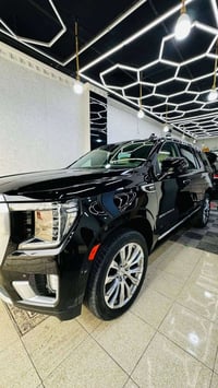 جمسي YUKON دينلي 2024  مكينة 8 سلندر عداد المسافات: 43 الف كيلو متر  ا...