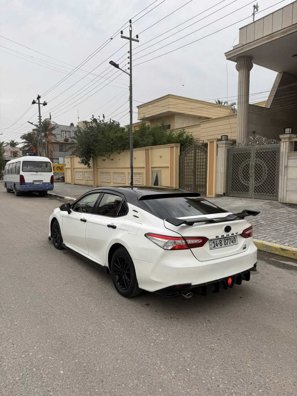 كامري خليجي هايبرد
مديل 19 معلايه او مرمزه 22 (تكدر ترجع مديلها اصل مفتوح القرار  )
السعر 128
ب اسمي هزه جديده تحويل نفس اليوم 
صبغ عام تكسي دبي
كير مكينه كفاله
بطاريات جدد
حداده جديده
تخم تاير جديد
هاند بريد اوتو
3 انضمه قياده (نورمل . سبورت . ايكو )
مغلفه فابلون اسود
دواخل كاربون فايبر وجلد احمر
دركه كاربون
محدثه TRD ( لحيه . دوسات . دفيوزر . شفقه . سبايدر … )
مكاني بصره ***********
