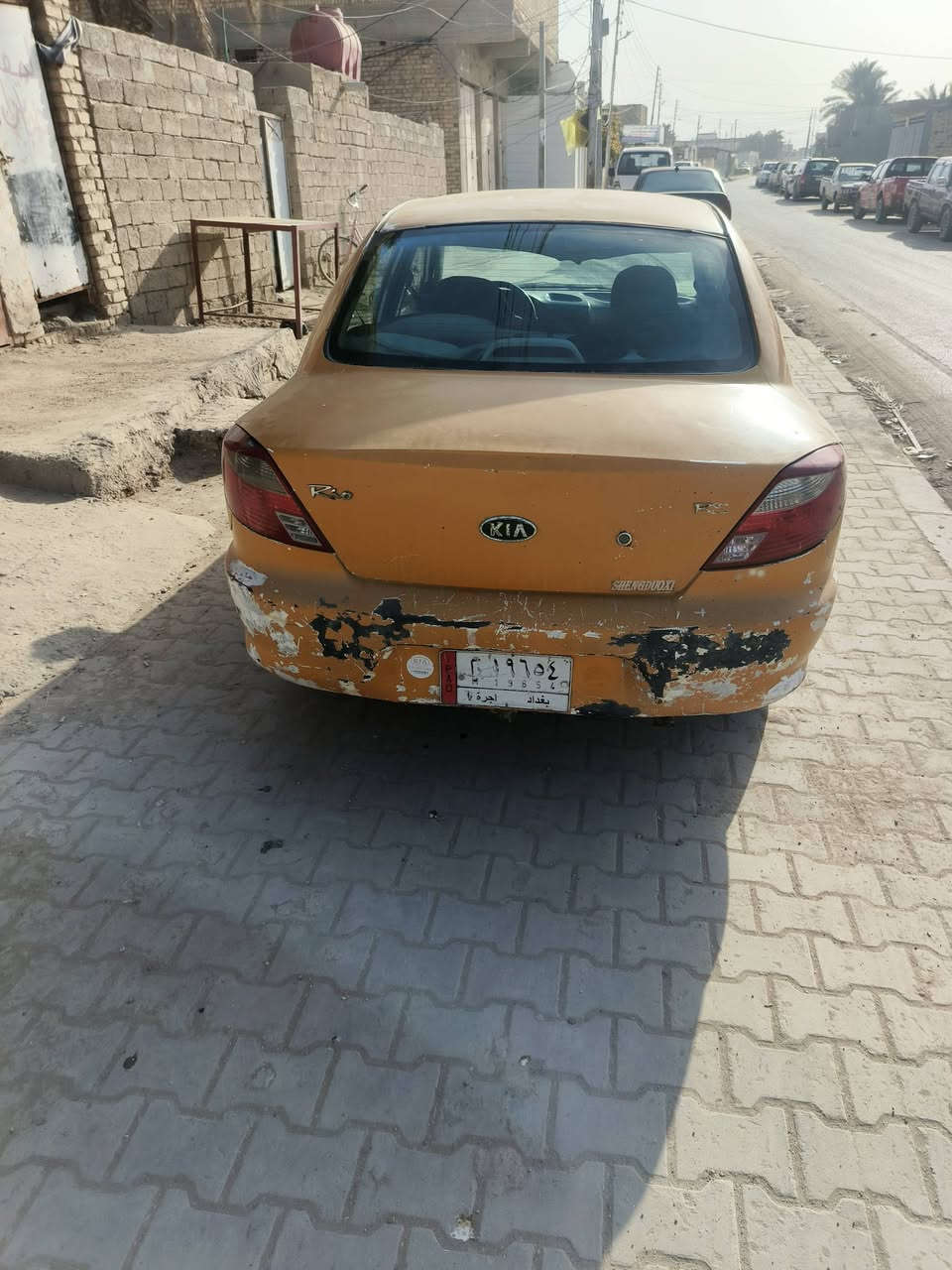 سلام عليكم كيه ريوو للبيع موديل ٢٠٠٣ كير ومكينه مكفولات تبريد شغال  تخم تاير نقصه صبغ فقط ماداو ثاني يوم غرامات صفر رقم بغداد  سعره ١٩ مكان نجف رقم ***********
