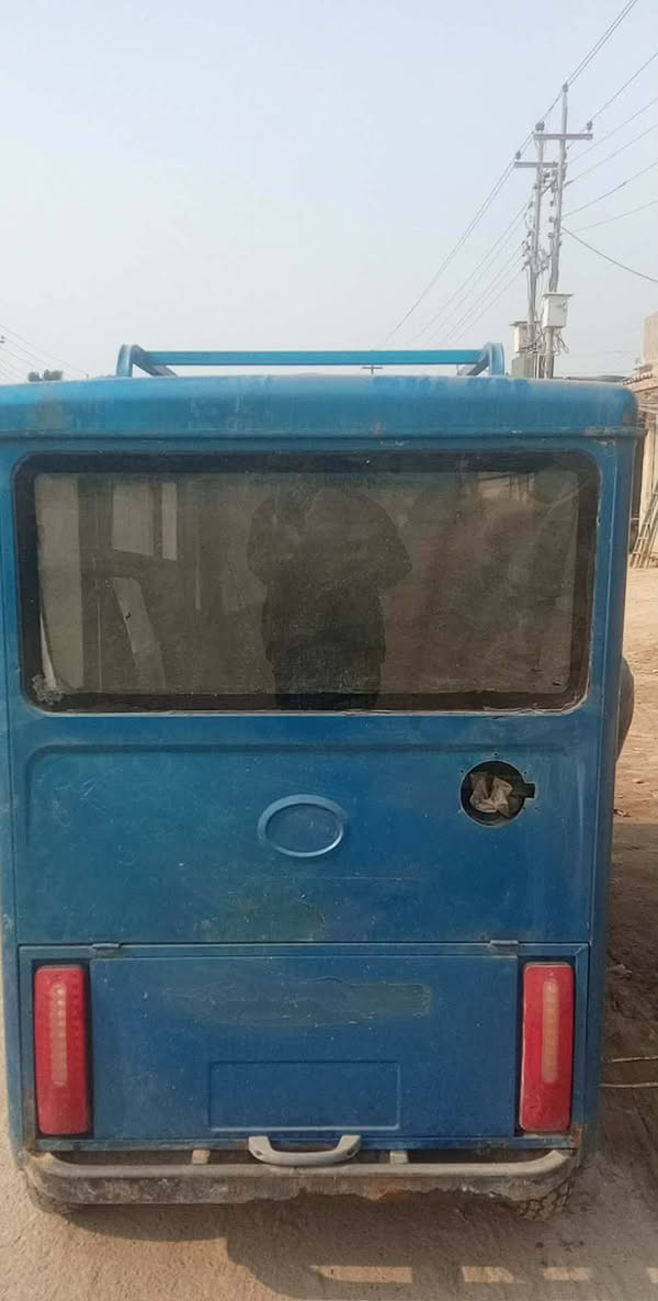 السلام عليكم عندي تكتك صيني للبيع محركها ستوته جاهزه السعر ٨٠٠العنوان بابل مركز الاتص9ا19800 07601   ***********
