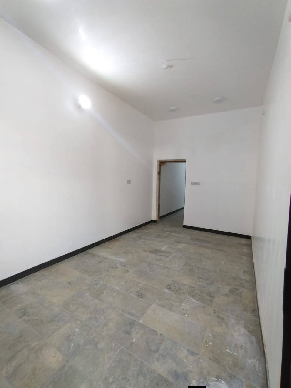 ياالله 

يوجد لدينا بيت للبيع حي ميسان قطاع 15شارع 10متر مساحه 100متر يحتوي على غرفه وصاله واستقبال ومطبخ وصحيات والطابق الثاني يحتوي على غرفه وصاله وصحيات صب كونكريت ارضيه مرمر جدران سيراميك بناء درجه اولى 

السعر المطلوب خاص 

للاستفسار والمعلومات الاتصال بنا ع الارقام التاليه 

***********

***********

***********

او مراجعه مكتب ألروان للوساطه العقاريه والمقاولات العامه 

عنوان المكتب حي ميسان ع الشريط قرب صيدليه الشراع مقابل الاستداره مباشر 

عندك بيت عرصه للبيع راسلنه وات ساب وتدلل 

نشتري جميع الدور والعرصات حي ميسان فقط
