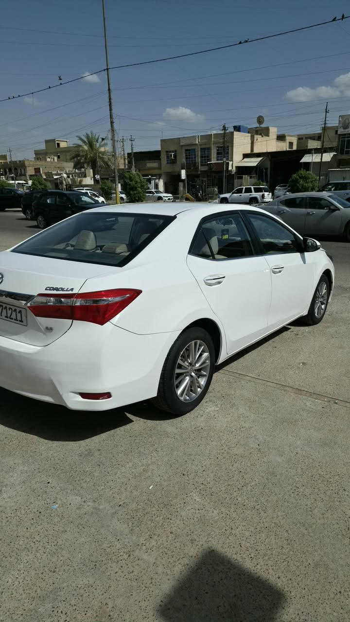 السلام عليكم..
كورولا خليجي limited للبيع فقط

موديل 2015 .محرك 2000ss  غير مفتوح بوضع الشركة

 صبغ الدعامية الامامية والخلفية مع هلال الجاملغ الخلفي ملاحضة* نصف القمارة متعرض الى حالوب  

المواصفات..

فتحة سقف .تشغيل بصمة . كشنات جلد . تحكم ستيرن . كروس سرعة . تحكم تبريد شاشة . المرايا طي اوتو وباقي المواصفات المعروفة.

 ماشية 162 كم

السيارة بأسمي وجاهزة دون اي نقص 

 السعر133$

 العنوان بغداد الشرطة الخامسة 

*********** زيد
