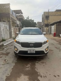 سورنتو خليجي 2016 ماشيه 166 سياره نضيفه وخير من الله صدر محرك وكير فول...