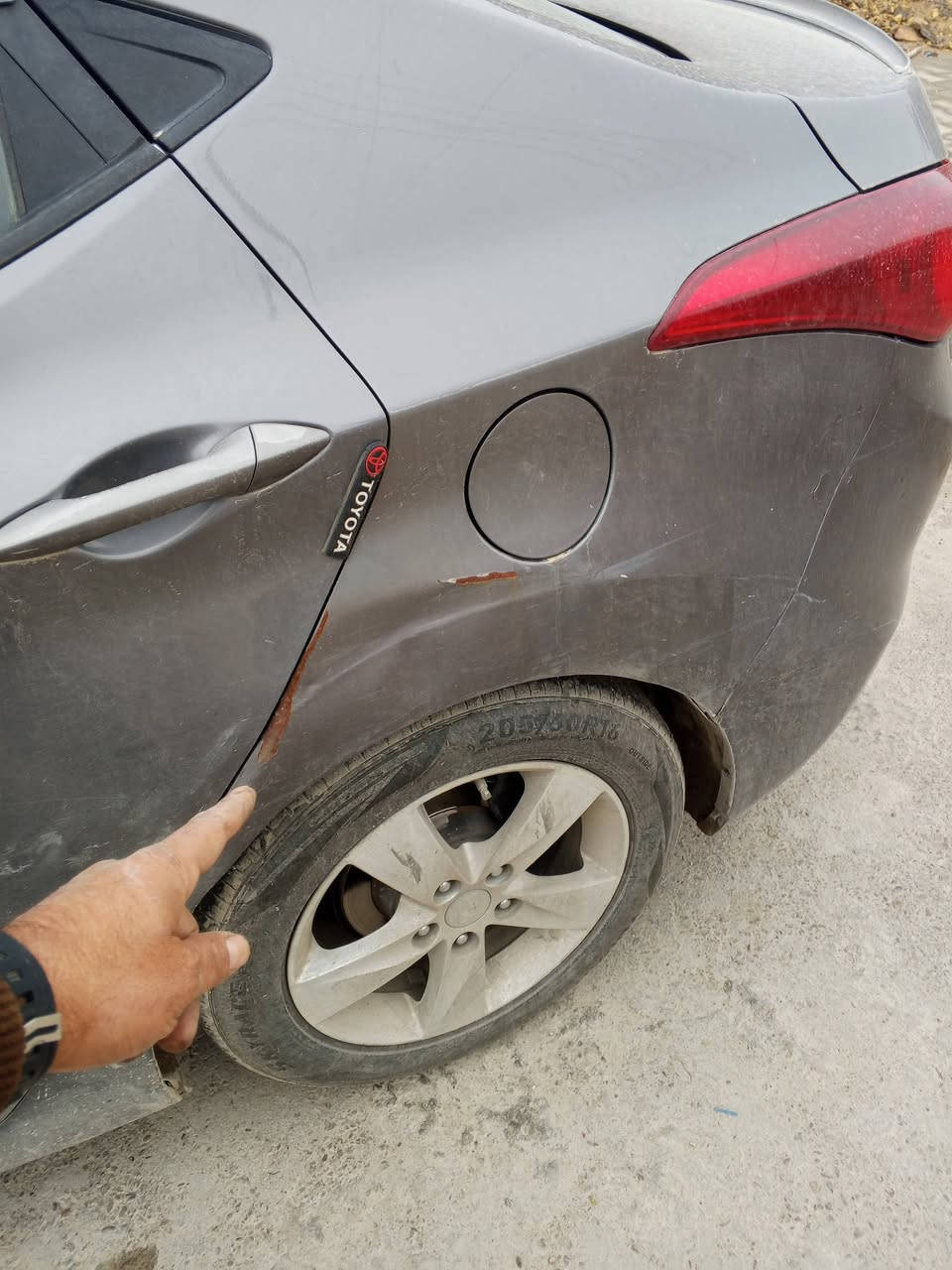 النترا  موديل2012 رقم بغداد باسمي 
رقمي ***********
