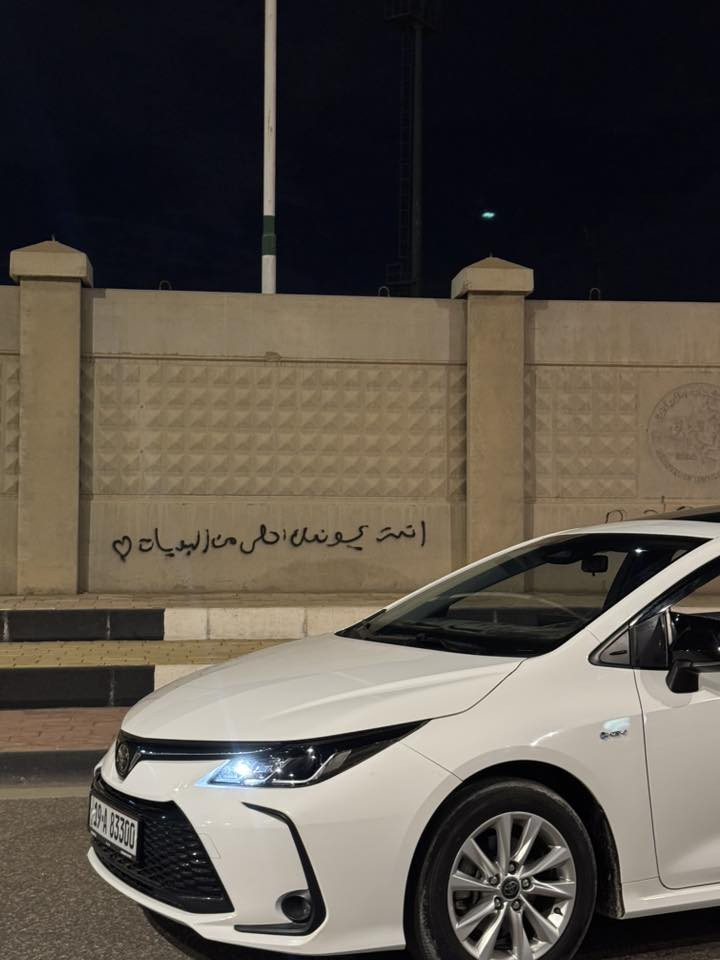 السلام عليكم
للبيع 
تيوتا كورلا  هايبرد 
2024علامه سوده
مكفوله صبغ او تبديل شرط حته البارد 
لون ابيض رقم كربلاء مميز او اب اسمي تحويل مباشر 
مواصفات 
فتحه 
بصمه 
شاشه 
كأمره 
تحديد مسار 
قياده شبه ذاتيه 
ابل كار بلي 
أندرويد اوتو 
جلد اسود 
سايد بريك دكمه 
كشنات كهرباء 
تحكم استيرن 
قطعتين تبريد 
لايت LED
لايت عدسه 
ويل كب 
لايت ضبابي 
نضام EV. MDDE
جام اوتو 
حساس خلفي
حساس امامي 
محرك 1800
السعر 149 
مكان السياره كربلاء 
للسفسار اكثر 
***********
