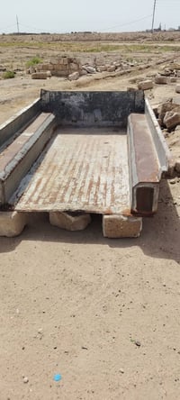 غلاف نيسان • مرخص • بصرة الزبير