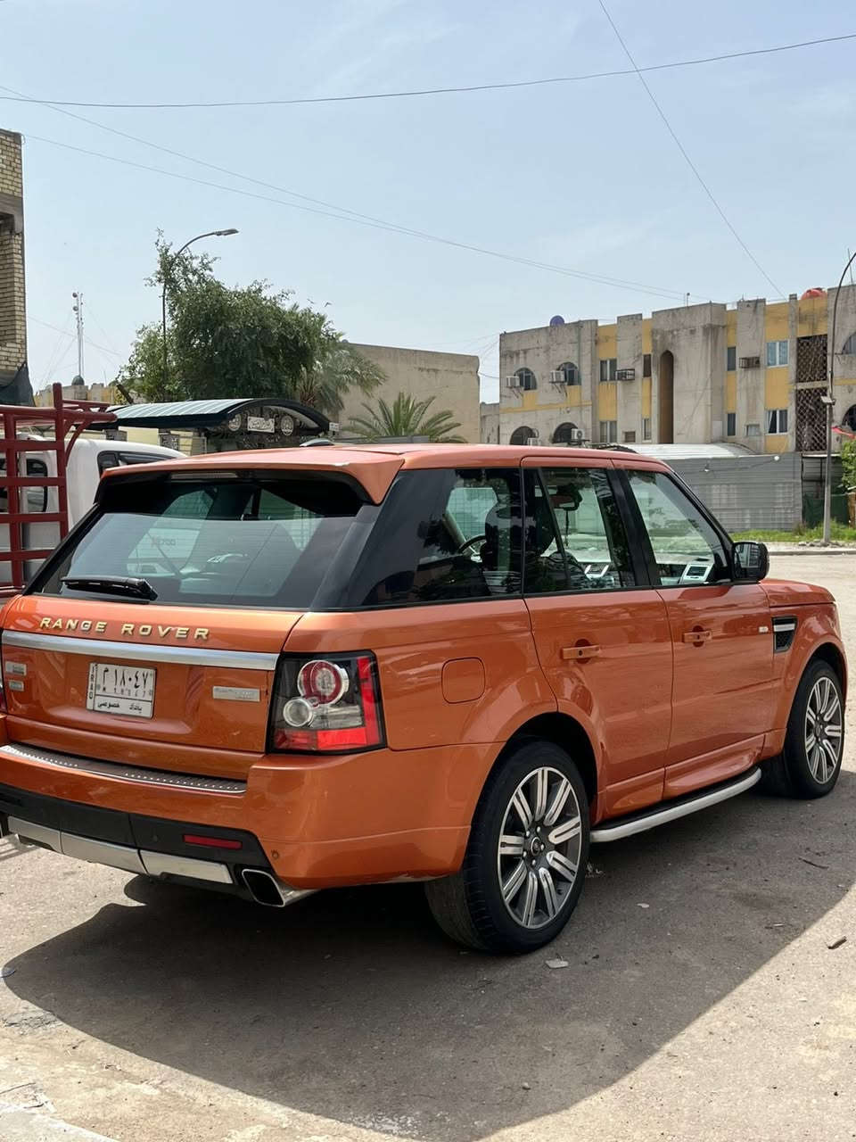 رانج سبورت ٢٠١٣
فول مواصفات 
وكالة سردار 
خليجي ... 
غير متواجد في تعليقات !!! 
‭
‭٠٧٧٠ ٩٤٤ ٤٩٩٩‬   
مكاني البياع او السيدية !‬
