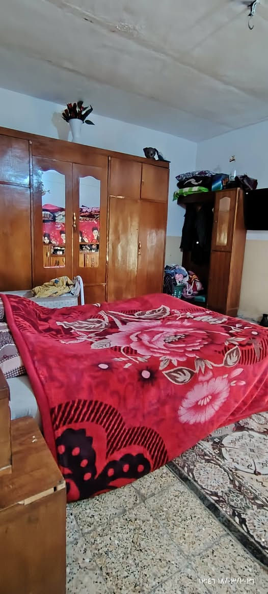 غرفه اخشاب ام 6 طابقين مرتبه سعر ٣٥٠ الف مكاني بابل قضاء القاسم ***********
بيع سريع
