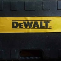 دريل شحن • دي والت • جديد