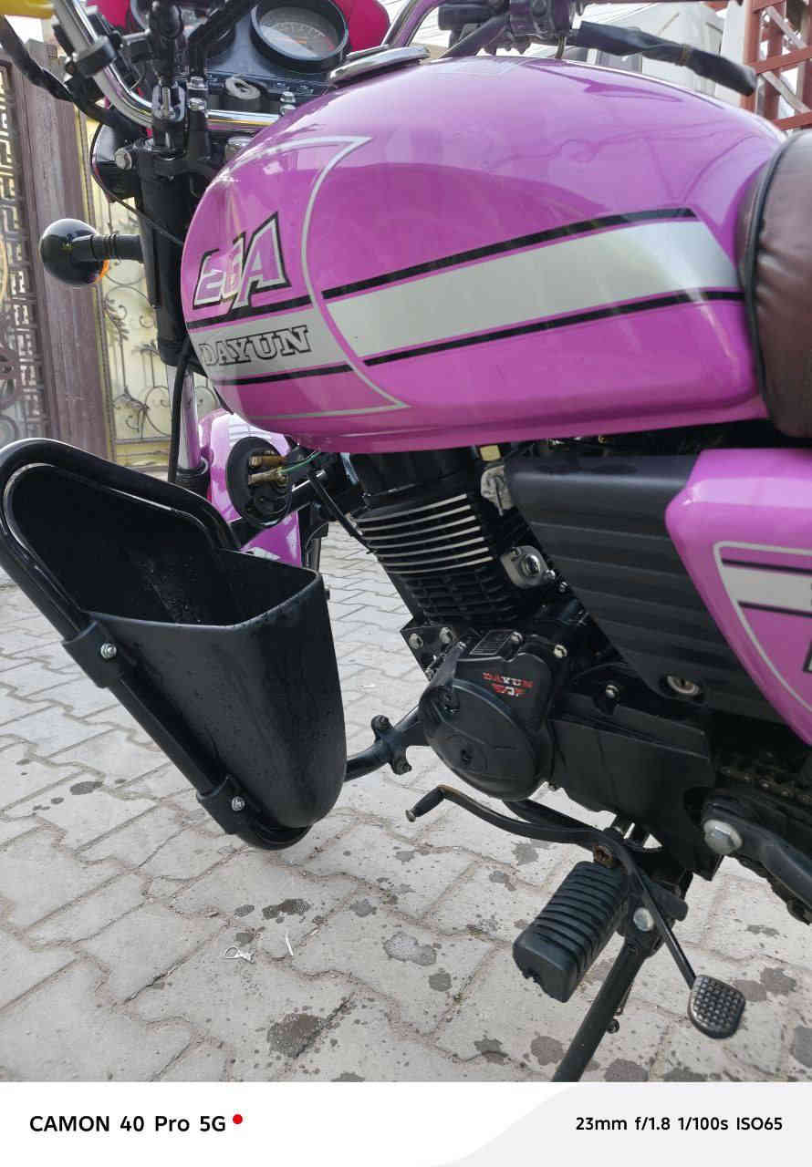 السلام عليكم
دايوان موديل 2023 الدراجة مرقمة تحويل ثاني يوم 
الدراجة خير من الله تجي تشغل وتطلع تراي وين ميعجبك 
جيب فيتر وتعال افحص 
كل نواقص ما بيها كلها شغالة الدراجة وهاي الصور يمك الدراجة مكفولة من كلشي 
السعر خاص 
رقم الهاتف: ***********
