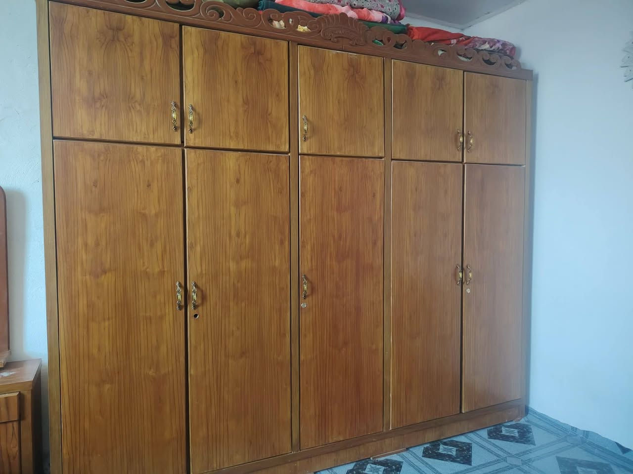 السلام عليكم للبيع غرفه نوم صاج مو سوكيه احطاطه شغل درجه أولا مكان ديالى الخالص سعر واحد اوربع اوبيهه مجال ***********
