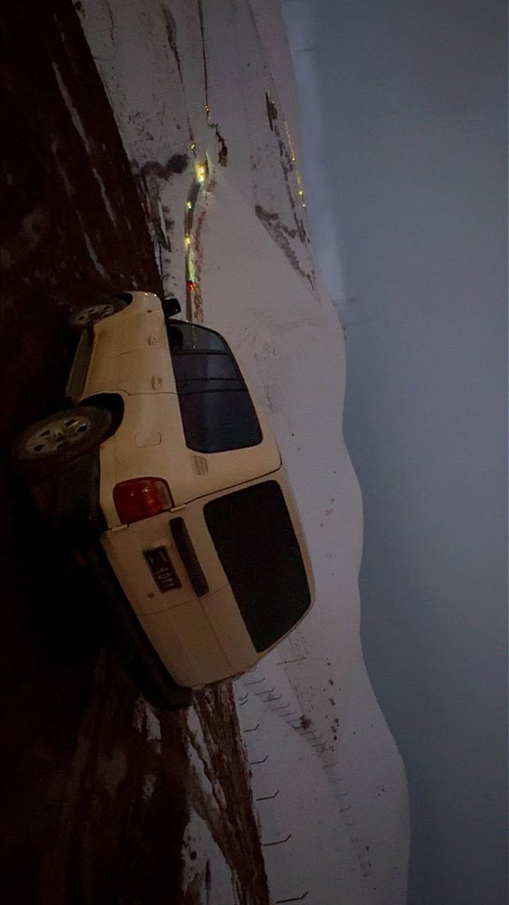 مۆنیکا ٢٠٠٤ شوڕتەی
تۆماتیک ئیسرات خاس 
فول عادی
داشبڵ بەرز 
شاشە ئایپاد
ساغە وەرگەڕاو نیە 
سەیارەکە جایزە
بەشەرتی ئەوەی ماڵی کەس نەبی و کیشەی یاسای نەبی
سەیارەکە لە سلیمانیە
سه قف و چوار درگاي بوياخه له سه ر ساقى 
تبريد له سه ر سويچ
نرخی82)گەڵاو معامەلەیەکی برایانە 
(ژمارەی موبایل
***********
vibar w watsap السليمانية, العراق
