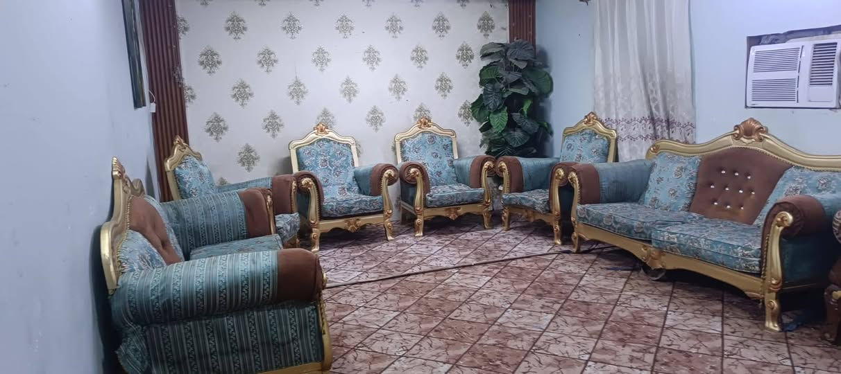 تخم 10 نفرات نضيف بدون ضرر 250 وبي مجال المكان الكاظميه *********** يوجد توصيل
