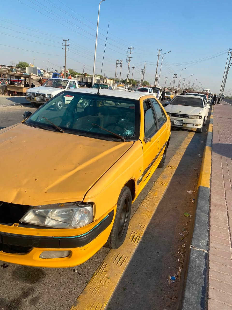 بيجو بارص مديل12ابيع كوم حديد$6وبيها مجال السياره شغاله كيرها حلو المكينه بيها صوت مال ولف واحد عاوج وتمشي طبيعي ***********عنوان البصره
