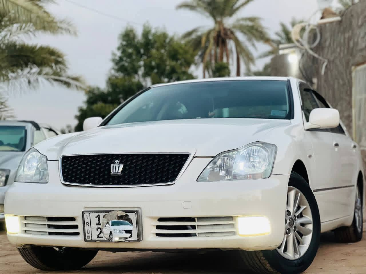 السلام عليكم
#كراون_شاهينه
 للبيع موديل 2004  

#بأسمي سنويه لل 31
مشروع وطني وتحويل مباشر شرط المداور
 السياره مكفوله كفاله عامه من كصه ونقل الجثه والضربه والصبغ والرسميات السياره جديده 
ارقام انكليزي  
السياره شاصي80 
كير 6نمر 
5بصمات
ترحيب 
غرفه بيجي 
لايت دوار 
تحوير النجف فوك وجوه
السعر 135وبيها مجال للطيبين
المكان: النجف..الكوفه
للاستفسار***********
