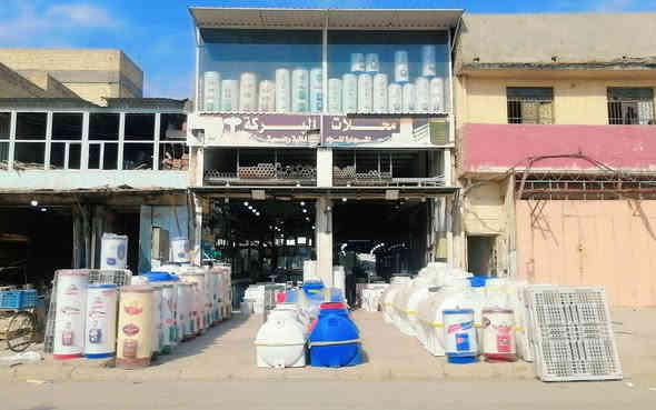 كل موسم يترك بصمته...
لكن خزانات الحداد تبقى ثابتة بكل الظروف. ☔
موادها مقاومة للبرد، الأمطار، والرطوبة،
تحافظ على درجة المي ثابتة وتمنع أي تسرب في الخزان 
اطلب خزانك  هسّه كون في أمان 
أرقامنا..... 👇
#واتساب *********** 

#خزانات_متعددة_الاستخدامات
#حفظ_الحرارة
#سهولة_الاستخدام
#توصيل_سريع

... متوفر #سخانات 👇
... درجة #أولى
..... #وسط 
........ #خفيف
