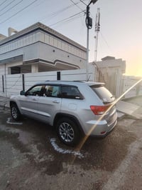 جيب لاريدو • ٢٠١١ • مكفوله