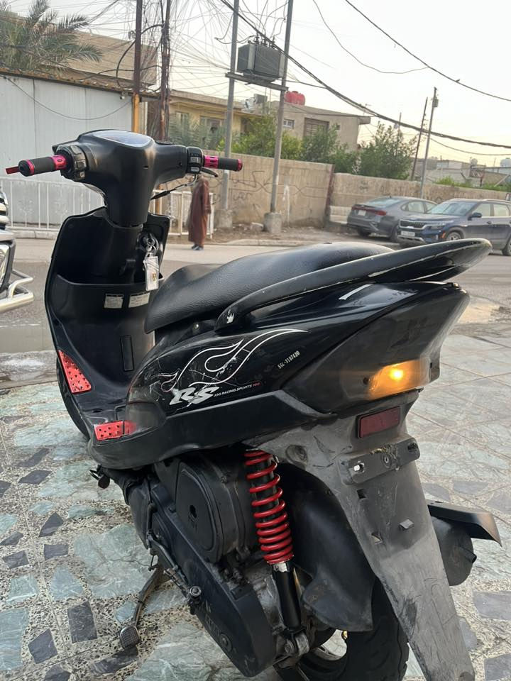 السلام عليكم 
Max Adla

للبيع او مراوس حسب القناعه دراجه حلوه ونامه ممفتوحه مكفوله من كولشي فقط كابريتر تجاري دراجه  بكل وقت نكره 

مكاني بغداد البياع  الشرطه الرابعه 

رقم ***********  
واتساب موجود
