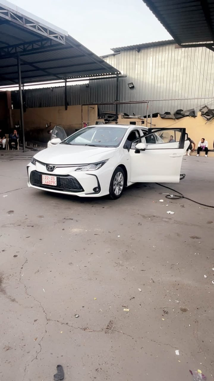 كورلا هايبرد ٢٠٢٥ وارد صيني 
السيارة كلين تايتل ماشية ٣٠ الف كيلو باسمي السيارة اخذتها زيرو 
مكان السيارة اربيل
واتساب 
*********** أربيل, العراق
