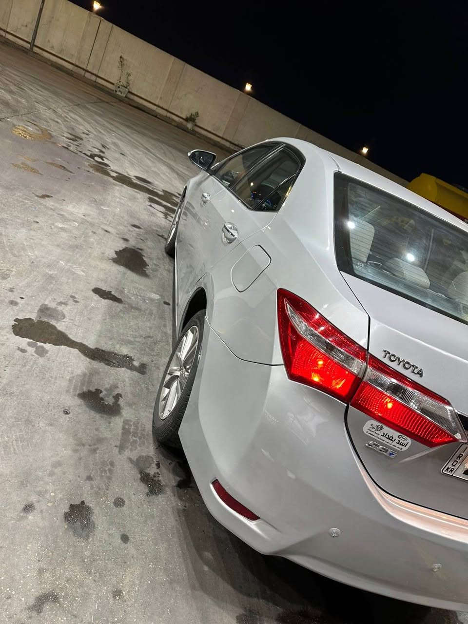 كورلا 2016خليجي
محرك 2000حساسات خلفي 
مري شفط 
بيها 3 قطع صبغ جماليه 
رقم اربيل تحول وكالات  عادي 
السعر125$ بيها مجال 
مكانها بغداد  
*********** بغداد, العراق
