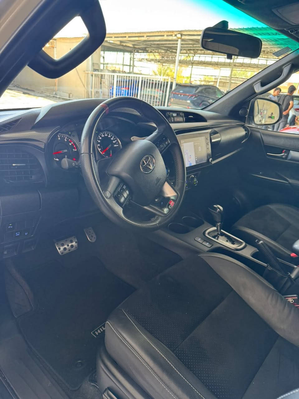 بيع مستعجل   جداا جدااا

جي ار هايلوكس موديل 2024  GR كويتي  

لون ابيض 

السيارة جديدة كلش بمعنى الكلمة كفالة عامة شرط الفحص 

رقم كربلاء تحويل مباشر 

مكان السيارة | كربلاء الاسكان 

السعر 360 ورقة وبي مجال 

ماكو هيج سعر متوازي عالبيع 

الشراي يتصل  

‭***********‬

‭***********‬
