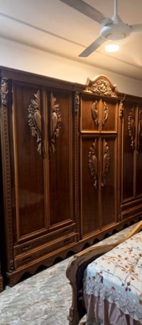 غرفة نوم عراقي • جديدة • مشدوده