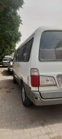 فتون الوان رقم بغداد سياره جديده مكينه كير حداديه كله مكفول السعر ٣٨ و...