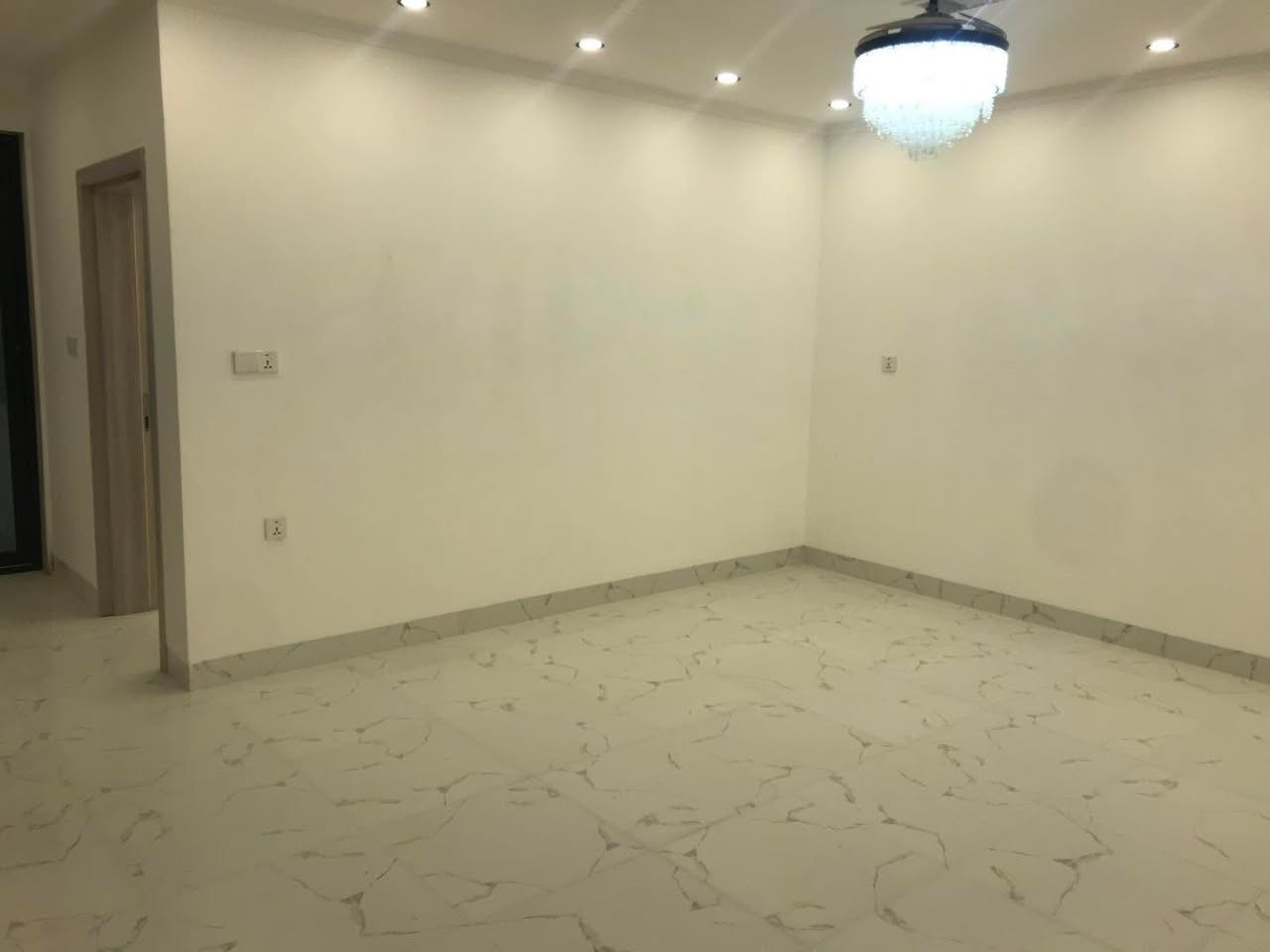 اعلان /——( مكتب الدار المميز للعقار)
فرصة استثمارية
بيت   / ——(ركن طابقين مقابيل حديقة للبيع ) 
عنوان  ——(مجمع فاملي لاند   ) 
مساحه /—٢٢٠ مترمربع /——
الواجهة ١١ والعمق ٢٠متر
🔙🔙🔙🔙🔙🔙🔙🔙🔙🔙🔙🔙🔙🔙🔙🔙🔙🔙🔙
         للاستفسار والطلب يرجى إرسال رسالة نصية او اتصال ☎️ على 
ارقام مكتب           ***********
                            ***********
***********
➿➿➿➿➿➿➿➿➿➿➿➿➿➿➿➿➿➿➿
          نستقبل جميع عروضكم السكنيه والتجاريه والزراعية بكافه مناطق كركوك
