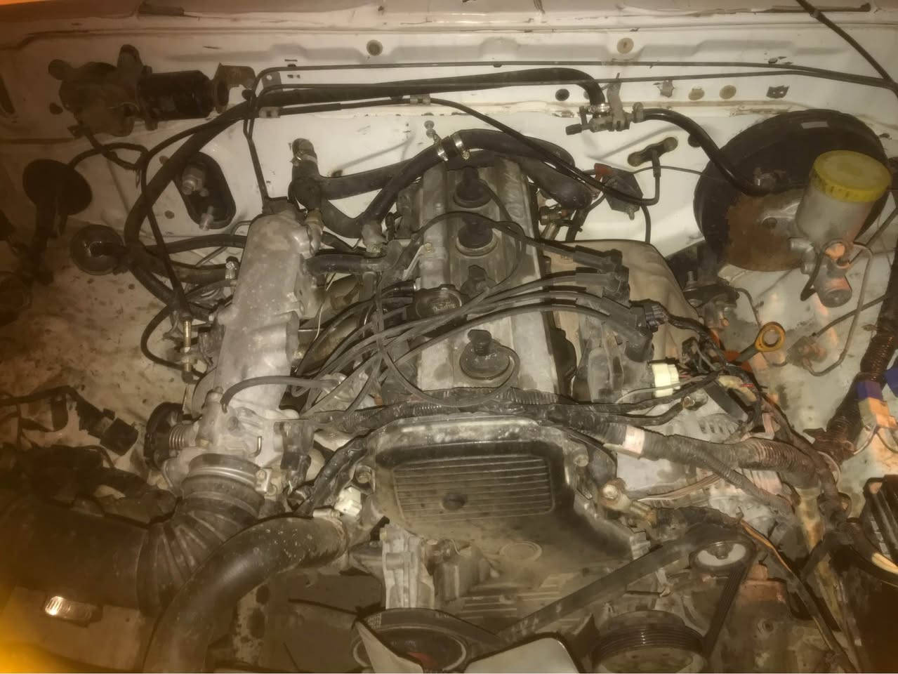 ئەم سەیارەیە بۆ فرۆشتن گیڕو مەکینەی بەشەرت تەقەو ڕەقەی بەشەرت ناو سوور موالید ٩٦ سەنەوی جنوبە چوار تایەی لۆکی پیوەیە نرخی ٢٨ گەلاو معامەلە و مەکینە سپی تویتایە بەشەرت بۆ داوا کردنی پەیوەندی بکە بەم ژمارەیەوە *********** السليمانية, العراق
