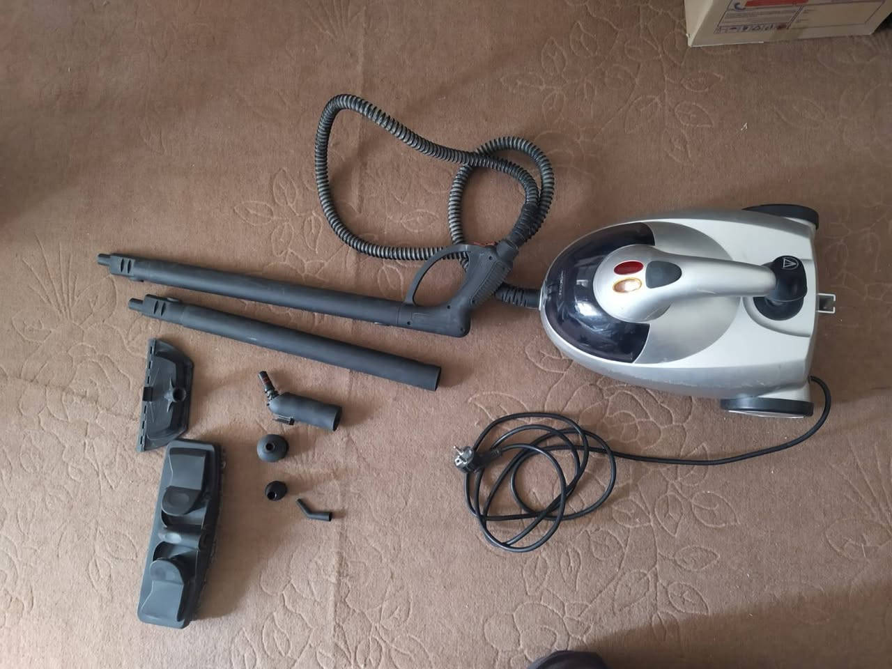 غراض للبيع قيم ونتفق على السعر أن شاء الله..
سقوف ثانوية مع الحديد مالتهن 
جهاز بخاري 
ماطور صحن عدد 2
صحن نانو بيك جديد مستخدم قليل 
ابواب مبرده بلاستك 
جام خانه قياسه 324*250سنتم
للاستفسار *********** حلة, بابل
