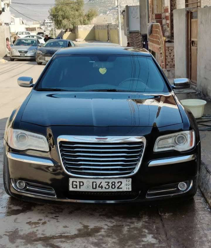 ئۆباما مۆدێل2013 سەیارەکە لێزەری دوبەیە 6بستۆن گێڕو مەکینەو تەبریت بەشەرت 1چەمەلغی بۆیاخە بێناوگرتن ماشااللە لۆک لۆکە سەیارەکە گۆڕینەوەش ئەکەم بەشتێک بەدڵم بێت ***********.،.،***********شوێن سەیدسادق حلبجة, السليمانية
