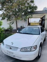 كامري ٢٠٠٢ • ٦ سلندر • رقم بغداد