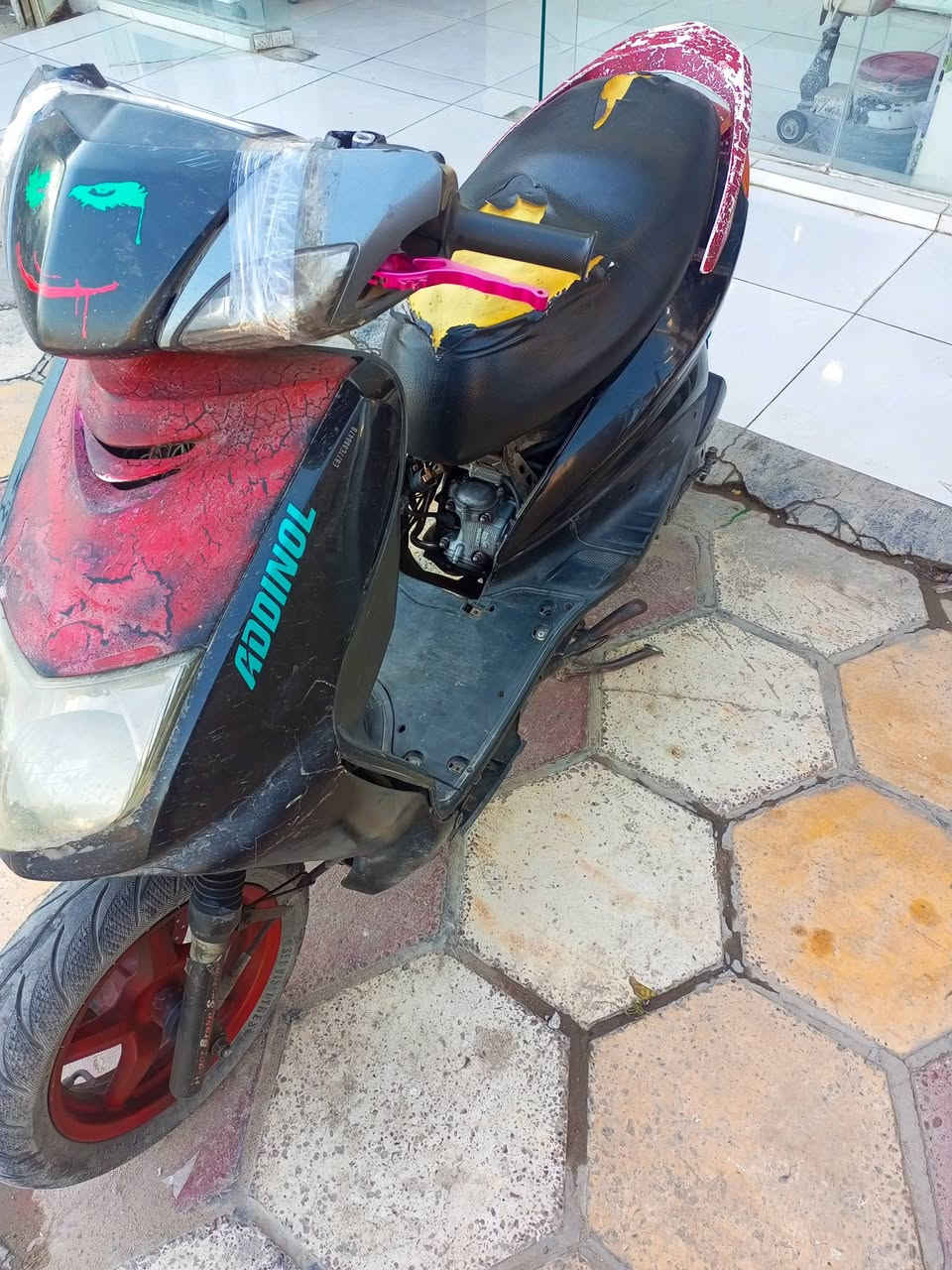 سلام عليكم سكنس نثية دراجة خير من لله لاتبخير ولاتنقيص مكاني بغداد بياع شارع قطر الندى رايدها 350وبيها مجال بسيط


**إذا كنت صاحب هذا الإعلان وتريد حذفه لأي سبب، رجاءا أرسل رسالة إلى الدعم الفني**