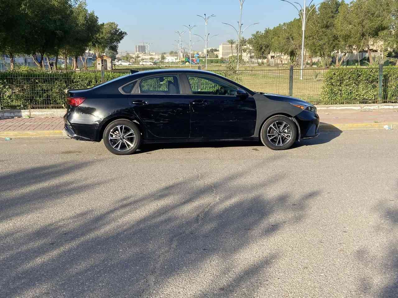 فورتي LX 2024
مكينة 2000 دوش 
ماشية 14,000 ميل

مواصفات :

•وارد امريكي 🇺🇸
•لون اسود 
•رادار امامي
•شاشة حجم كبير 
•مانع انزلاق
•تحكم ستيرن
•نظام تثبيت
•ويل كب
•حساس خلفي 
•مود درايف سبورت  نورمال وسمارت
 
ضرر قطعتين - جاملغ امامي تجاري / القطعه الثانية باب عكس السائق مبدل اصلي مطابق اللون صور الضرر مرفق بالمنشور

🔴 حرة بدون ارقام (فحص مؤقت)

السعرر 137 وبيها مجال قليل 

📍موقع: بغداد - حي الجهاد

ارقام التواصل : *********** - ***********
