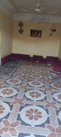 بيت للبيع • البوريشه شارع الشخاط • ٢٥٠م ركن